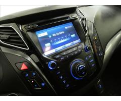 Hyundai i40 1,7 Bez motoru Experience Combi - 10