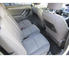 Toyota Verso 1,6 Valvematic Active Combi ČR - 11