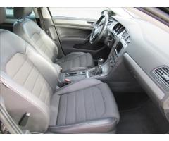 Volkswagen Golf 2,0 TDI Comfortline nové brzdy - 12