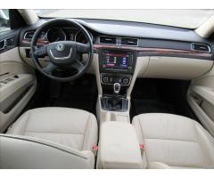 Škoda Superb 2,0 TDI Exclusive 4x4 Combi - 13