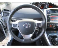 Toyota Verso 1,6 Valvematic Active Combi ČR - 14