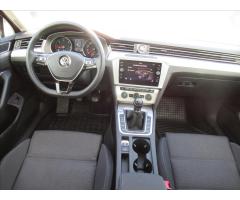 Volkswagen Passat 2,0 TDI BMT Comfortline - 16