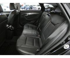 Hyundai i40 1,7 Bez motoru Experience Combi - 20