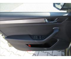 Škoda Superb 2,0 TDI StylePlus Combi 7DSG - 22