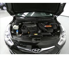Hyundai i40 1,7 Bez motoru Experience Combi - 26