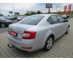 Škoda Octavia 1,6 TDI Style - 6