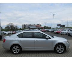 Škoda Octavia 1,6 TDI Style - 7