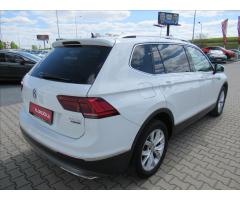 Volkswagen Tiguan Allspace 2,0 TDI Highline 7DSG 4X4 - 6