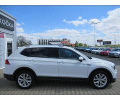 Volkswagen Tiguan Allspace 2,0 TDI Highline 7DSG 4X4 - 7