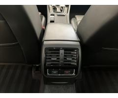 Volkswagen Passat 2,0 TDI R-line  4motion 7DSG - 19