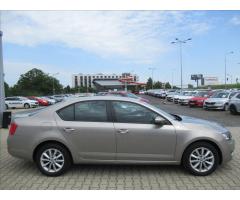 Škoda Octavia 1,6 TDI AmbitionPlus - 7