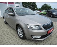 Škoda Octavia 1,6 TDI AmbitionPlus - 8