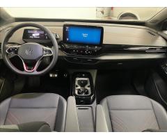 ŠKODA SUPERB COMBI 2.0TDI 140 LAURIN&K 4X4 DSG 7ST