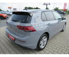 Volkswagen Golf 1,5 TSI Life - 6