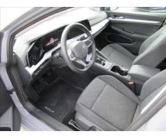 Volkswagen Golf 1,5 TSI Life - 9