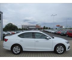 Škoda Octavia 2,0 TDI AmbitionPlus - 7