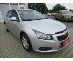 Chevrolet Cruze 1,6 LT+ - 8