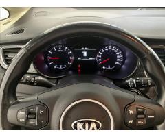 Kia Carens 1,6 GDI Exclusive - 10