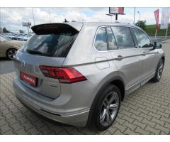 Volkswagen Tiguan 2,0 TDI R-line 7DSG 4Motion - 6