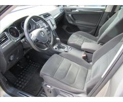 Volkswagen Tiguan 2,0 TDI R-line 7DSG 4Motion - 9