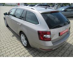 VW Passat 2,0Tdi DSG 140kW Elegance Variant 1 MAJ ČR