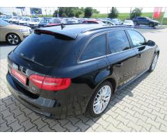 Audi A4 2,0 TDI S-line Avant - 6