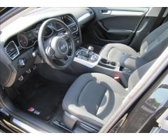 Audi A4 2,0 TDI S-line Avant - 9