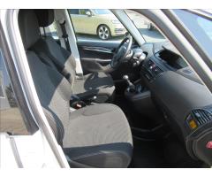 Citroën C4 Picasso 1,6 HDi Selection 7 míst - 18