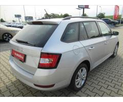 Škoda Fabia 1,0 TSI AmbitionTour Combi - 6