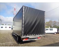 Volkswagen Crafter 2,0 TDI  VALNÍK PLACHTA SPANÍ KLIMA - 12