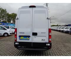 Iveco Daily 2,3 HPT  MAXI CHLAĎÁK SERVISKA - 17