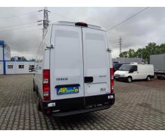 Iveco Daily 2,3 HPT  MAXI CHLAĎÁK SERVISKA - 18