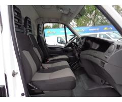 Iveco Daily 2,3 HPT  MAXI CHLAĎÁK SERVISKA - 25