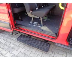 Ford Transit 2,0 TDCI  L3H2 9MÍST BUS KLIMA - 19