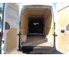 Volkswagen Crafter 2,0 TDCI  L3H3 2.0TDCI KLIMA - 12