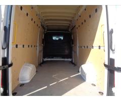 Volkswagen Crafter 2,0 TDCI  L3H3 2.0TDCI KLIMA - 13