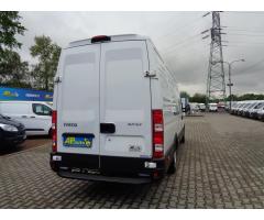 Iveco Daily 2,3 HPT  MAXI CHLAĎÁK SERVISKA - 16