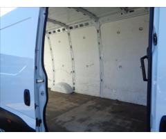 Iveco Daily 2,3 HPT  35S14 MAXI KLIMA - 16