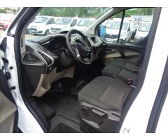 Ford Transit Custom 2,0 TDCI  L1H1 6MÍST KLIMA - 17