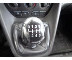 Ford Transit Connect 1,5 TDCI  L2H1 KLIMA SERVISKA - 32