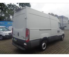 Iveco Daily 2,3 HPT  L2H2 KLIMATRONIC SERVISKA - 8