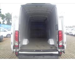 Iveco Daily 2,3 HPT  L2H2 KLIMATRONIC SERVISKA - 11