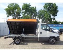 Iveco Daily 2,3 HPT  35C160 3 STRANNÝ SKLÁPĚČ KLIMA - 16