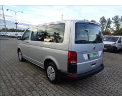 Volkswagen Transporter 2,0 TDI  L1H1 9MÍST BUS KLIMA - 13