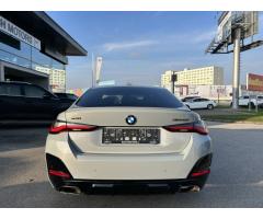 BMW Řada 4 M440i xDrive GranCoupé 08/2023 - 3