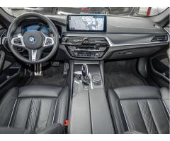 BMW Řada 5 M550i xDrive  06/2023 - 7