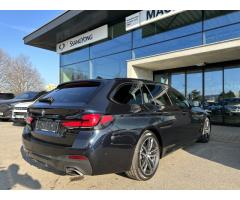 BMW Řada 5 540d xDrive Touring 2023/05 - 7