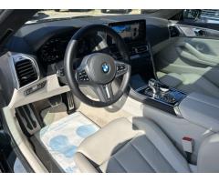 BMW Řada 8 M850i xDrive GranCoupé 2023/05 - 10