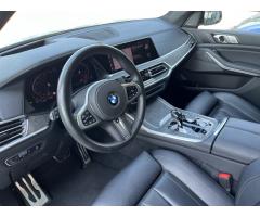 BMW X7 30d, 7 míst, el.tažné, nez.top - 11