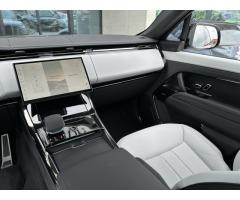 Land Rover Range Rover Sport D350 Autobiography - 13